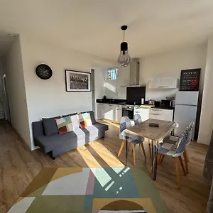  Appartement Le Madargue Idealement Place