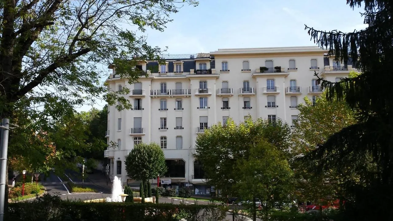 Apartment Appartement Idealement Situe Pour Curiste Chatel-Guyon